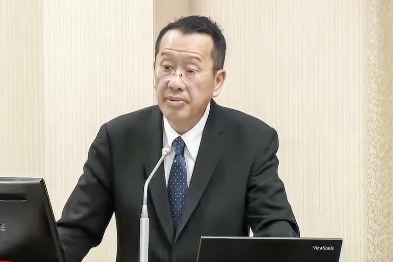 國防部長顧立雄認為,中國對台軍事演習都屬於灰色地帶侵擾。(立法院議事直播截圖)