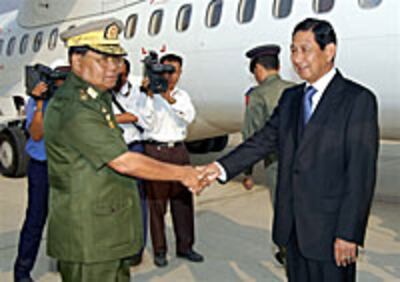 than_shwe_maung_aye_200px.jpg