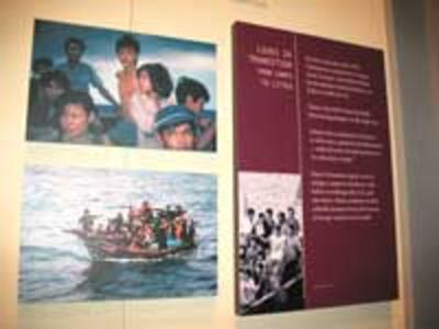 SmithsonianVnExhibition200.jpg