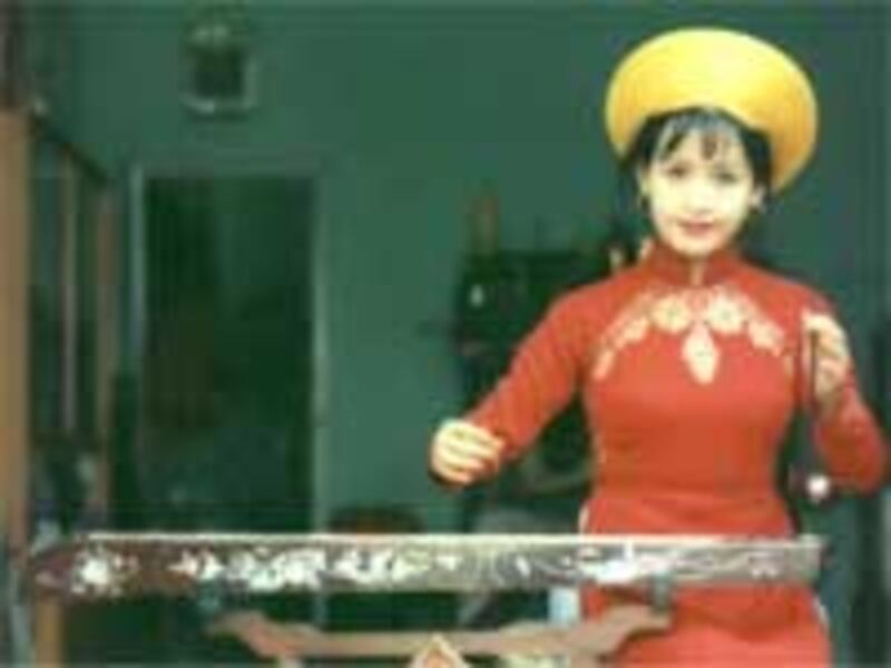HaiPhuong2_200.jpg