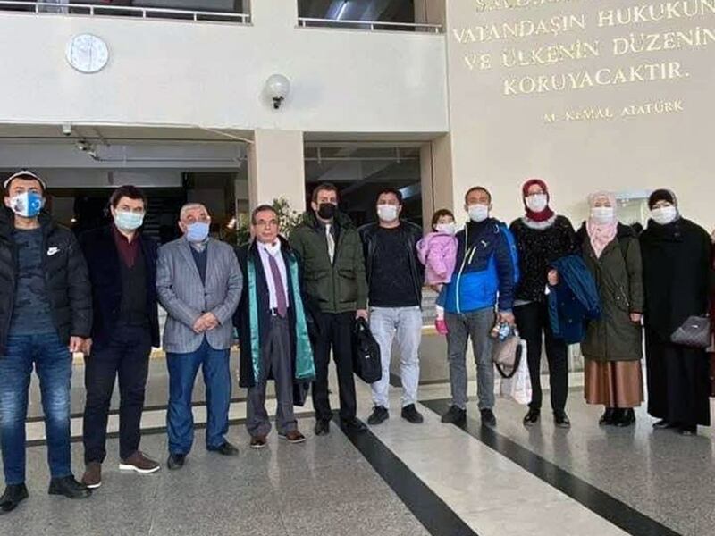 ئادۋوكات ئىلياس دوغان ئىستانبۇل سوتىدا ئۇيغۇرلار ئۈچۈن ئاقلىغۇچى بولدى. ئىستانبۇل