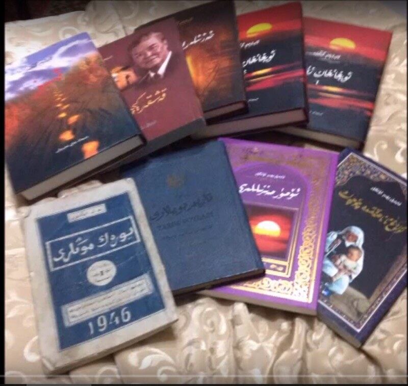 Qiziqarli qizlar bilan jinsiy aloqa