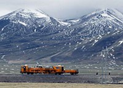 CHINA-TIBET-RAILWAY-200.jpg