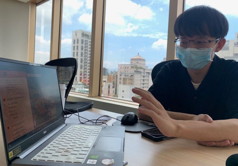 台湾东吴大学音乐系大四生温约瑟。（记者夏小华摄）
