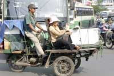 TrafficCyclo200.jpg