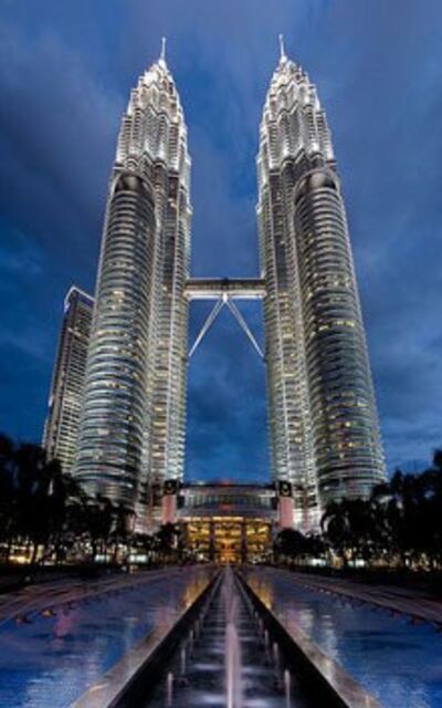 twin-tower-petronas-220.jpg