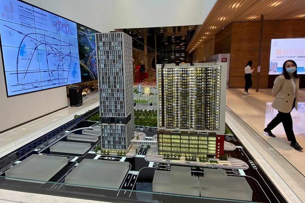"房住不炒"政策淡出市场? 广州取消120平方米限购令 – 普通话主页