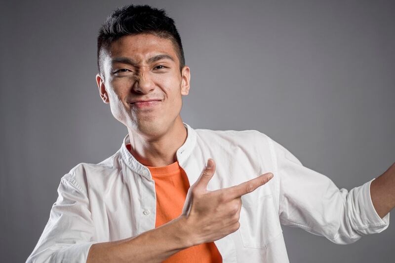 許智峯估計，例如鄒家成等參與程度高，而且立場相對強硬、激進的被告，或有可能面對十年以上長時間監禁，甚至無期徒刑的結局。（鄒家成Facebook）