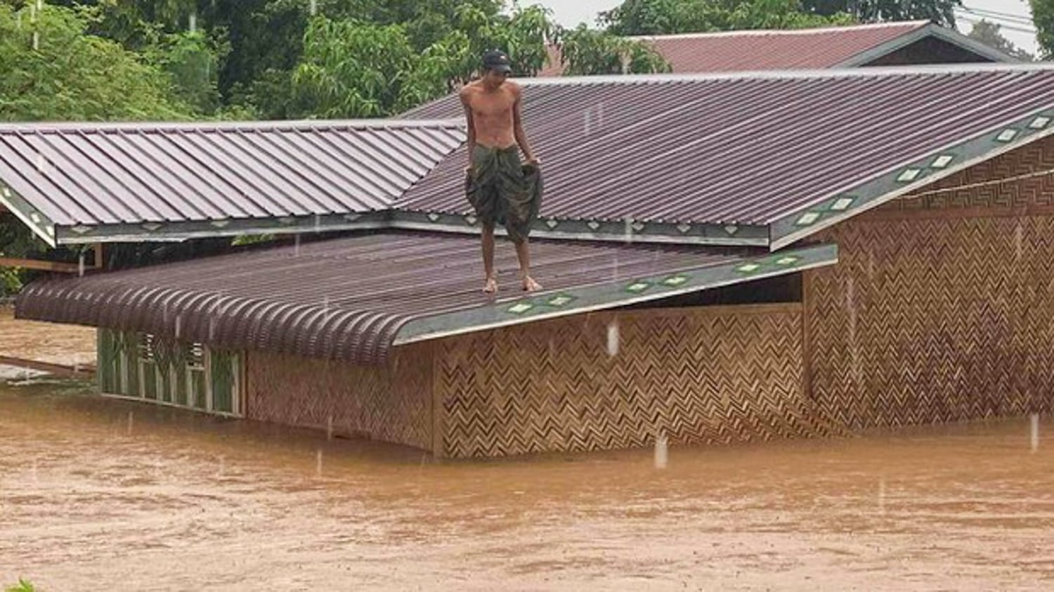 Sudden floods flooding Myawaddy, Myanmar, September 11, 2024 (citizen photo)