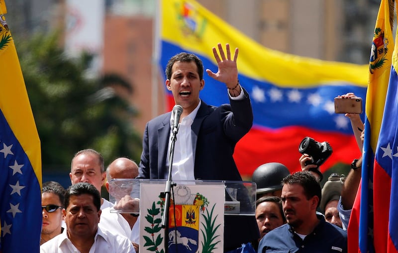 2019年1月23日,委内瑞拉反对派领导人胡安·瓜伊多(Juan Guaido)在反政府抗议示威中向支持者发表讲话。(AP)