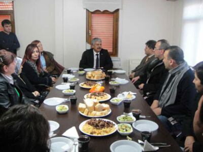 xeyrullah-ependi-melumat-bermekte-385.jpg