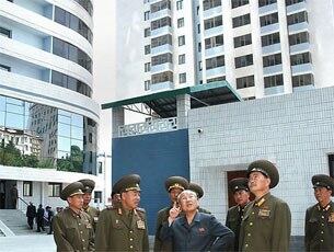 평양 창전거리 아파트.