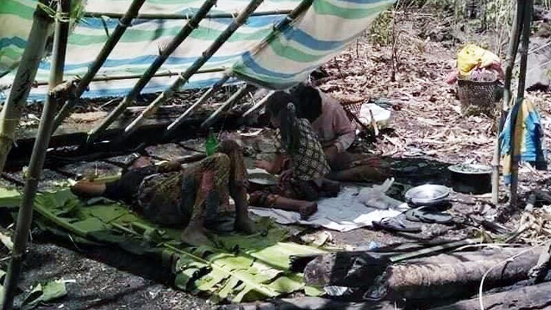 mindat-refugees.jpg