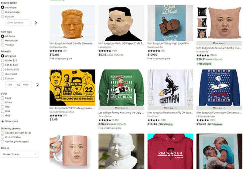 온라인 쇼핑몰 ‘Etsy'에서 판매 중인 다양한 김정은 위원장 캐릭터 상품.