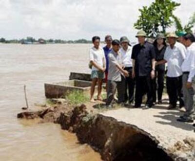 Thủ tướng chính phủ thị sát thiệt hại vì lụt tại Đồng Tháp- AFP photo 