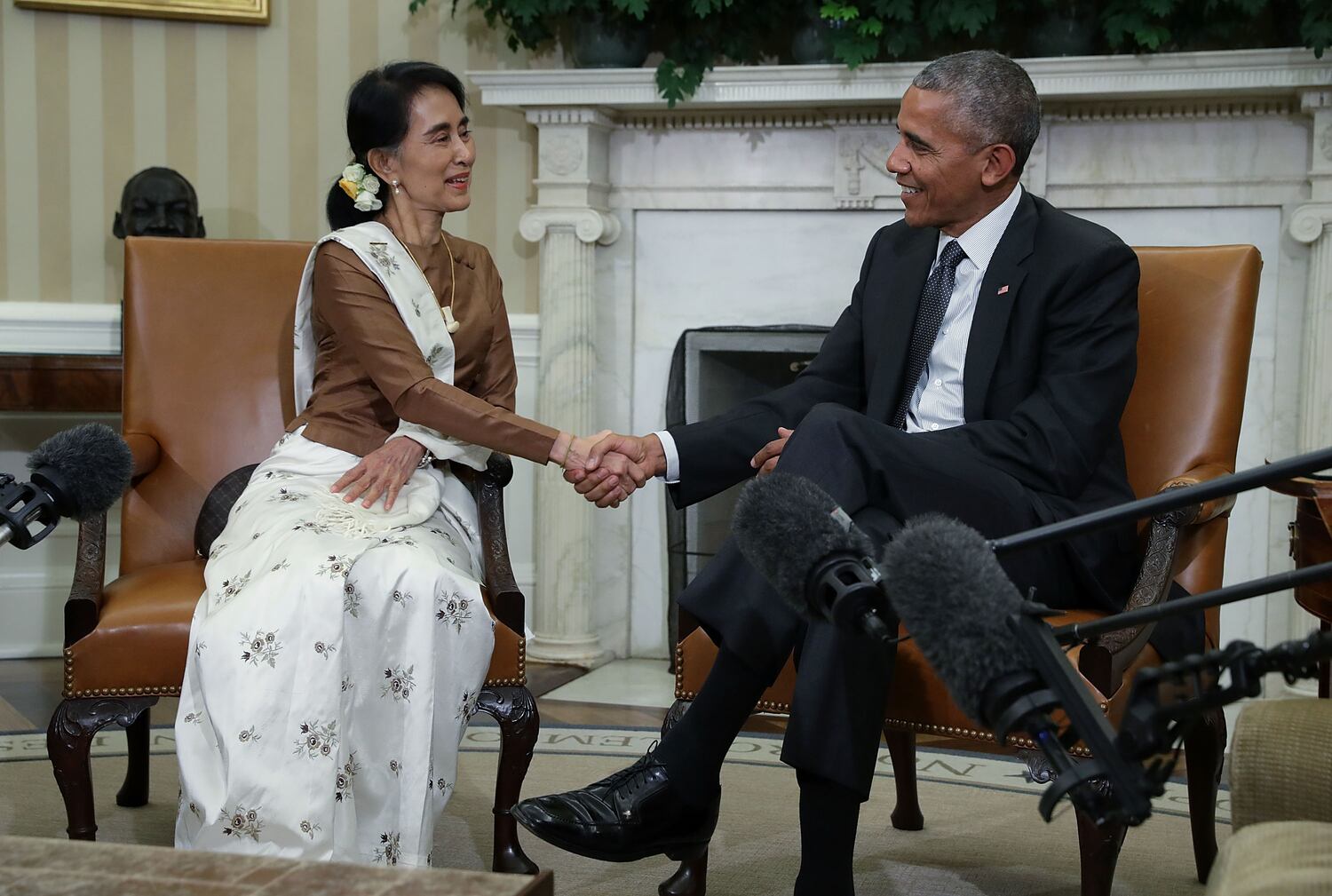 U.S. Expresses Readiness to Remove Sanctions Against Myanmar