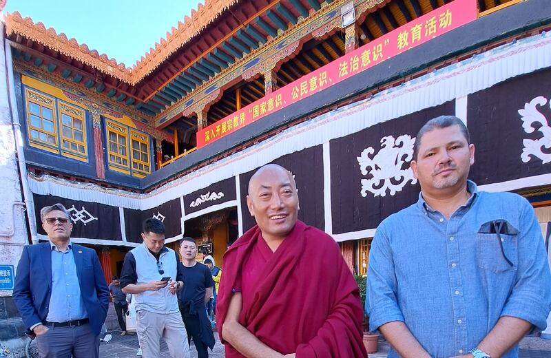un tibet (2).jpg