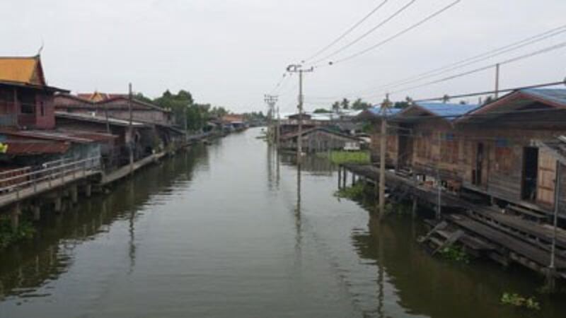 Khu nhà của người Thượng ở Bang Yai. 