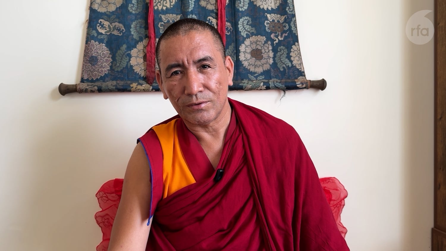 དཀའ་ཆེན་བློ་བཟང་ཤེས་རབ་མཆོག་གདན་ས་བཀྲིས་ལྷུན་པོའི་མཁན་རིན་པོ་ཆེར་བསྐོ་གཞག་བསྩལ་པ།