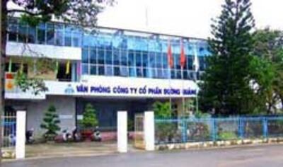 Trụ sở Công Ty Cổ Phần Đường Quảng Ngãi. Photo courtesy of qns.com.vn