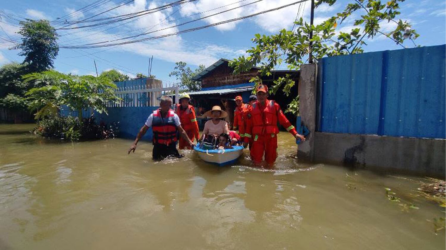မန္တလေးတိုင်းထဲ မြို့နယ် သုံးခုမှာ ရေကြီးရေလျှံနေ