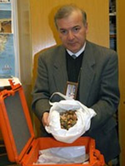 IAEAInspector_150.jpg