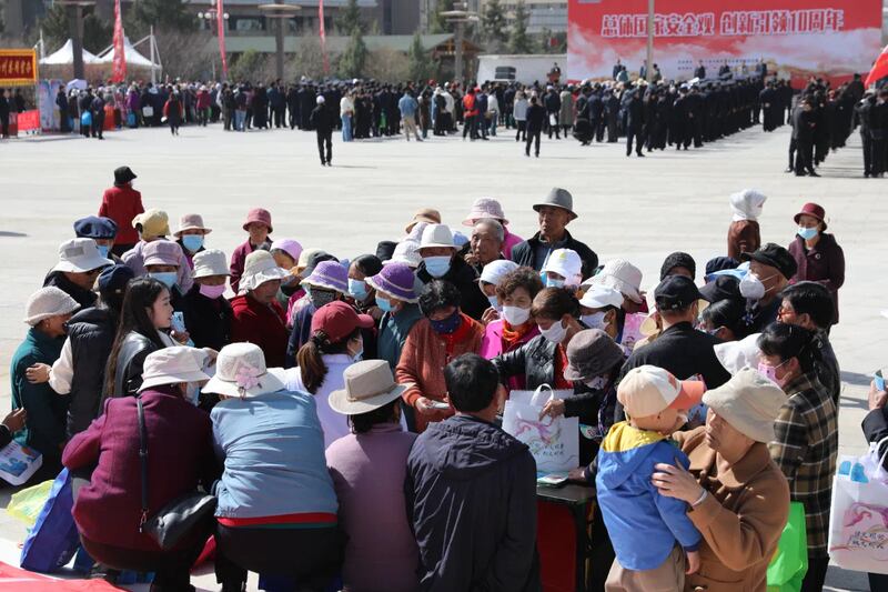 national security education campaign in Tibet (2).JPG