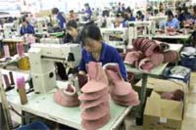 ShoeTrade200.jpg