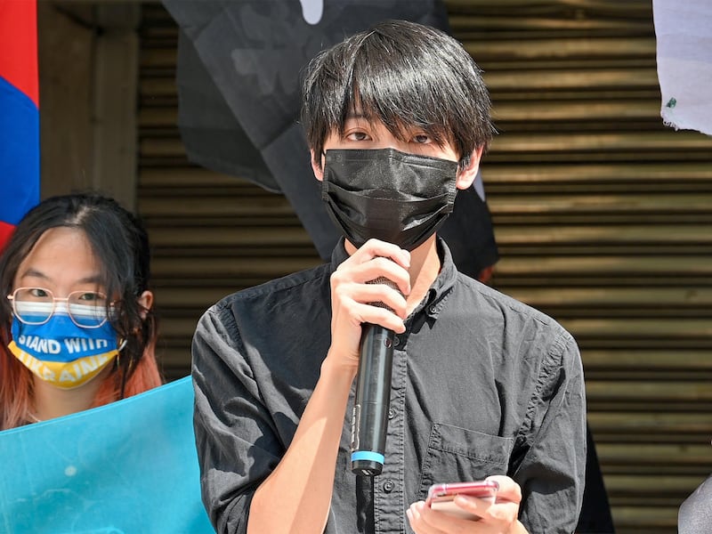 tw-ngo4.jpg