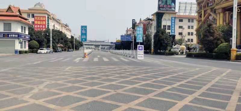 2021年4月1日，瑞丽市内街道人流稀疏。（李先生独家提供）