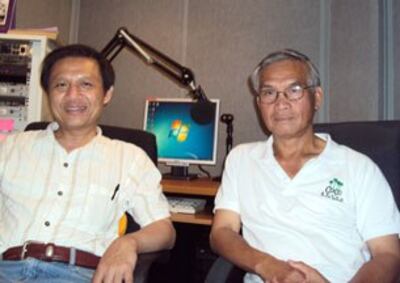 Tiến sĩ Nguyễn Đình Thắng (trái) và tiến sĩ Lê Duy Cần