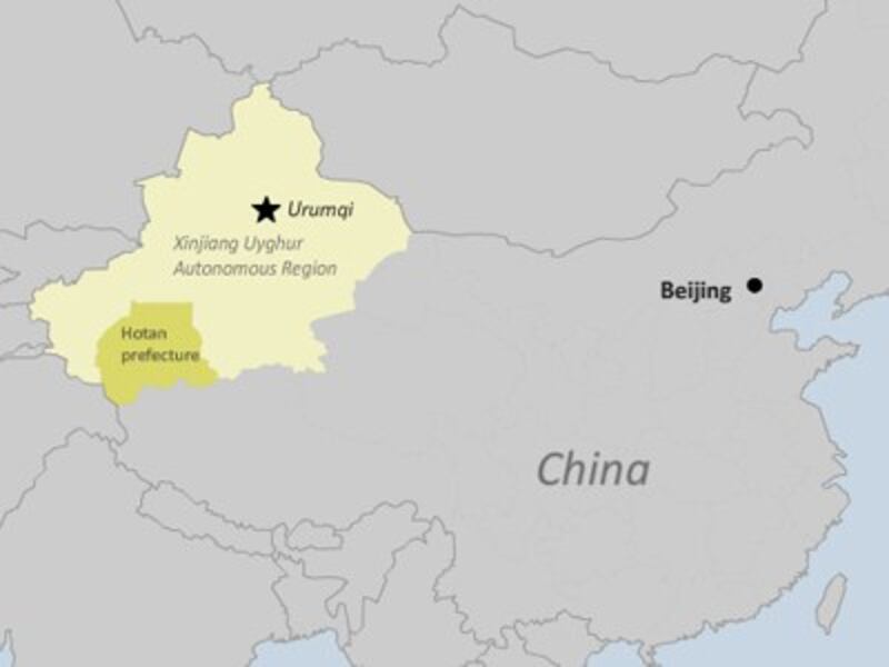 The map shows Hotan prefecture in northwestern China's Xinjiang region.
