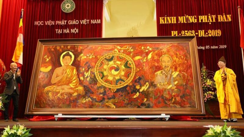Học viện Phật giáo Việt Nam tại Hà Nội hôm 10/5/2019, đã tổ chức sự kiện mừng Lễ Phật Đản năm 2019 và công bố bức tranh sơn mài có tên “Đạo Pháp và Dân Tộc”.