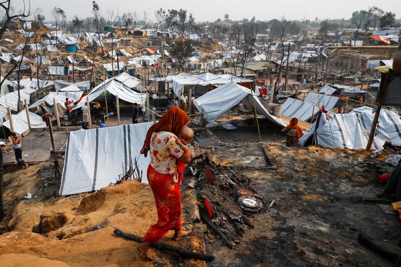 2021-03-24T142918Z_554522154_RC2QHM9Q5PQI_RTRMADP_3_BANGLADESH-ROHINGYA-FIRE.JPG