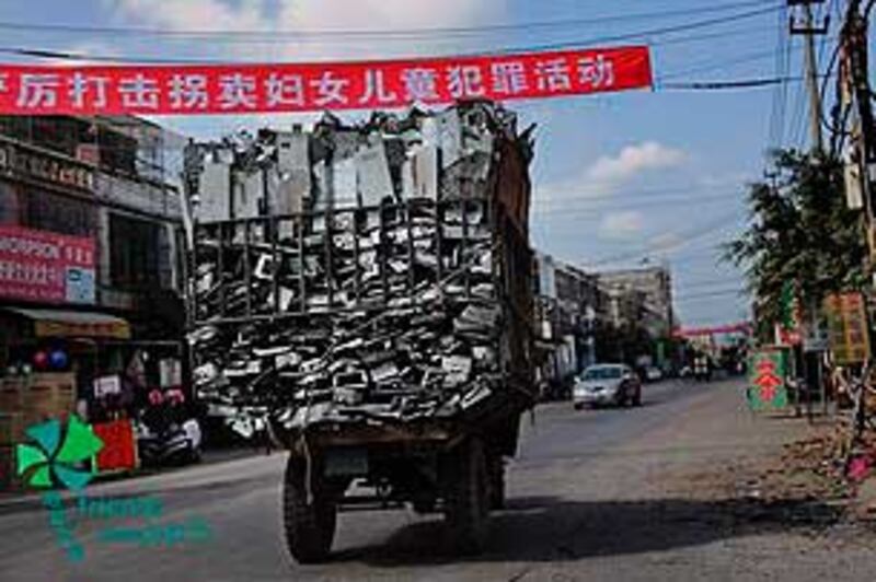 Shantou_guiyu_trash