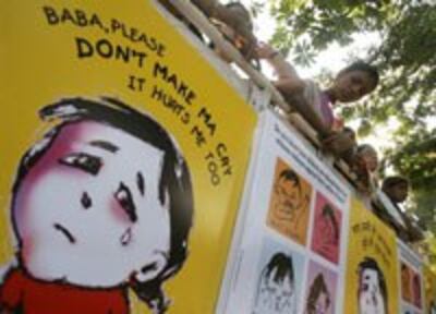 WomenViolenceIndia200.jpg