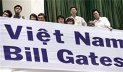 BillGateVietnam200.jpg