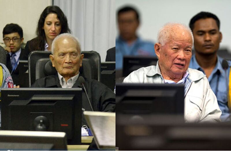 អតីត​មេដឹកនាំ​នៅ​របប​ខ្មែរ​ក្រហម នួន ជា (ឆ្វេង) និង ខៀវ សំផន