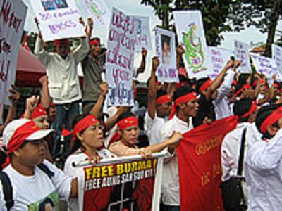 fuel_demo_malaysia_200px.jpg