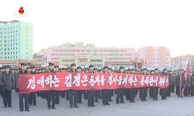 북한 인민군 최고사령부가 최근 중대성명을 발표한 지 이틀 만에 150여만 명이 자원입대 의사를 나타냈다고 김정은 국방위원회 제1위원장이 밝혔다.