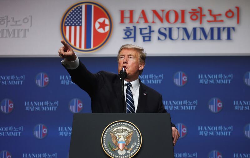 김정은 총비서와 정상회담을 마친 후 기자회견을 하고 있는 트럼프 대통령