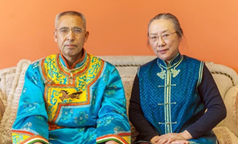 哈達與妻子新娜近日聲援牧民,近日被國保威嚇,令春節過得不輕鬆。(照片來自威勒斯,2月18日拍攝)
