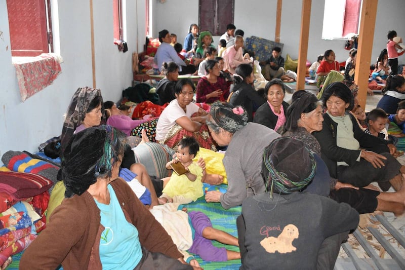 ကွတ်ခိုင်မြို့ပေါ်မှာ စစ်ဘေးဒုက္ခသည်များကို ၂၀၂၂ ခုနှစ် ဇွန်လ ၁၉ ရက်နေ့တွင် တွေ့ရစဉ် (Photo: RFA)