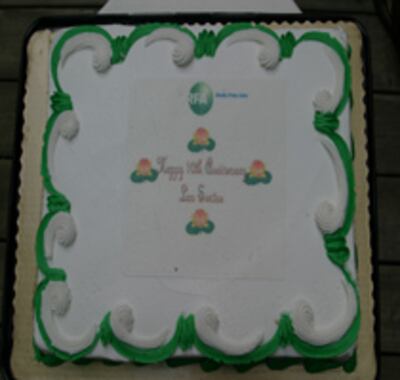 anniversary_cake1a.jpg