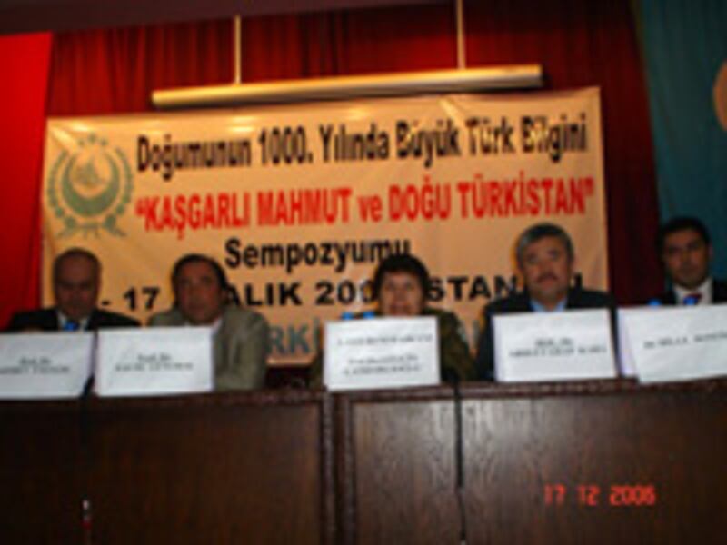 mehmut-qeshqiri-200.jpg