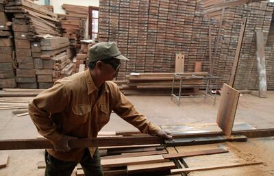 2011-02-18T120000Z_1749779661_GM1E72I139001_RTRMADP_3_VIETNAM-ECONOMY.JPG