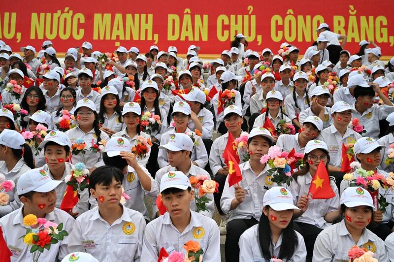 02 FreeHub activist Vietnam learning education students.jpg