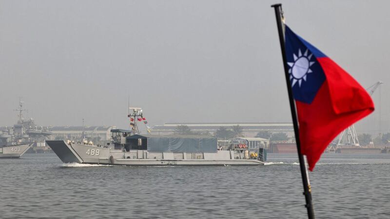当被问及如果中国入侵台湾时，52%受访者赞成美国派出军队防卫。这是这项调查从1982年首次提出该问题以来，所得到的最高纪录。（路透社图片）