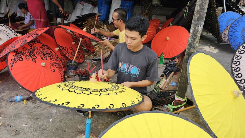 ပုသိမ်မြို့ မြတ်ကျောင်းတော်ပုသိမ်ထီးလုပ်ငန်းအား ၂၀၂၃ ခုနှစ် သြဂုတ်လ ၁၅ ရက်နေ့က တွေ့ရစဉ်။ (Photo: RFA)