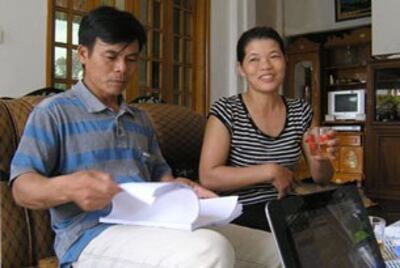 Vợ chồng anh Lê Văn Đông và Nguyễn Thị Thương